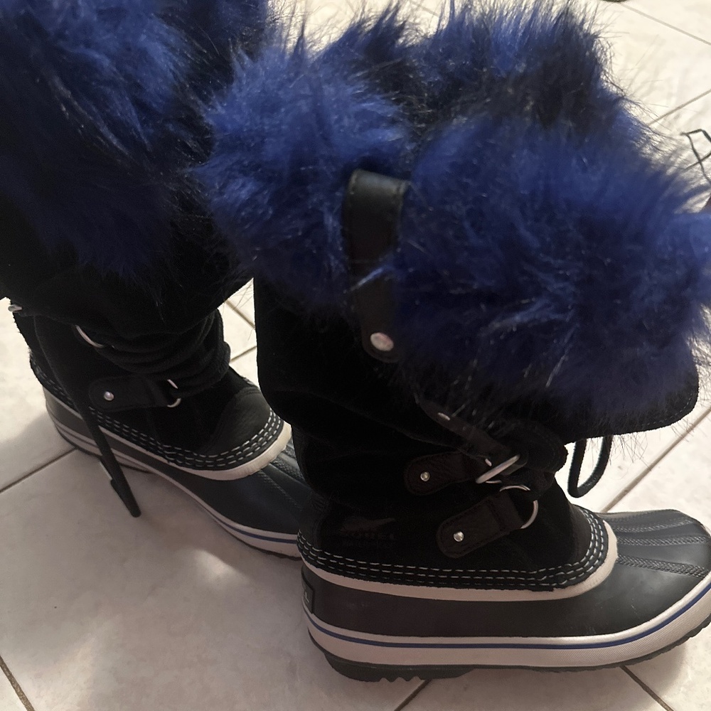 Sorel snow boots